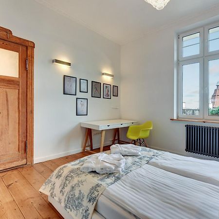 Lion Apartments - Family Stay Sopot Bagian luar foto