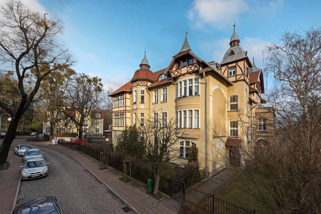 Lion Apartments - Family Stay Sopot Bagian luar foto