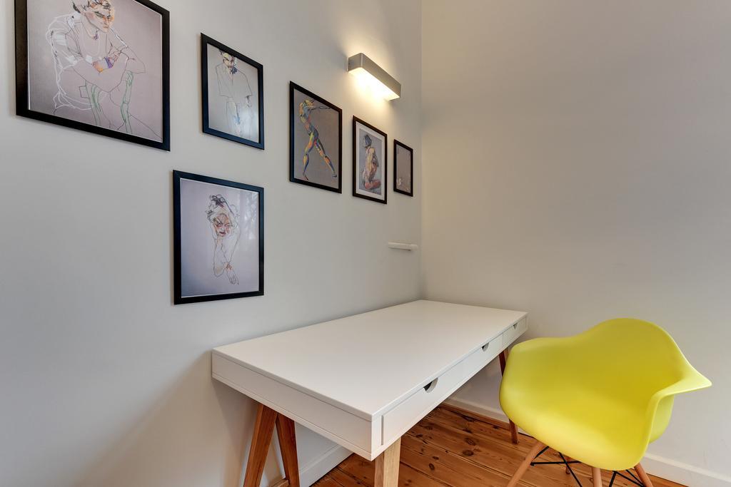 Lion Apartments - Family Stay Sopot Ruang foto
