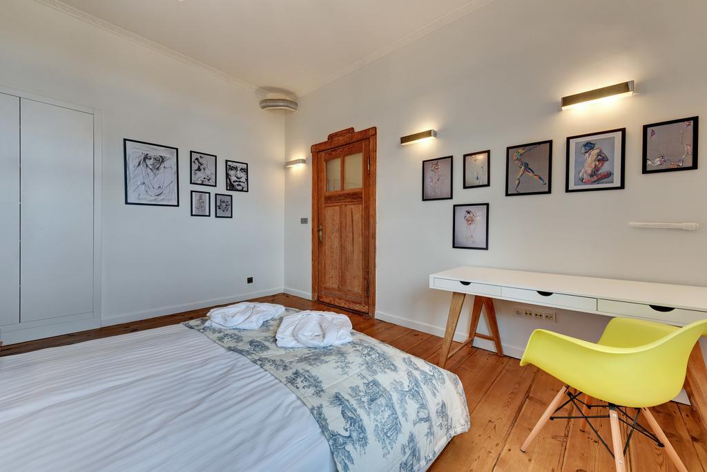 Lion Apartments - Family Stay Sopot Ruang foto